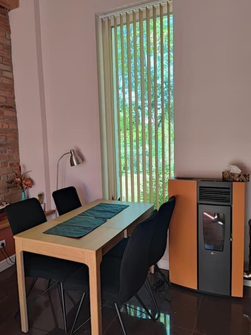 Holiday home Bright Cosy House With Parking
